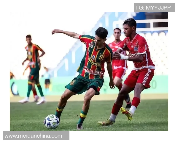 2019解放者杯飓风队与克鲁塞罗队激战回顾与精彩瞬间分析