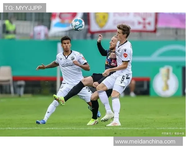 桑德豪森与圣保利比赛全景回顾及精彩事件分析